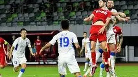 决战巅峰，中甲赛季终章！广州豹与铜梁龙巅峰对决，一役定冲超命运！